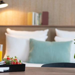 Superior King Suite